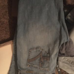 Hint jeans